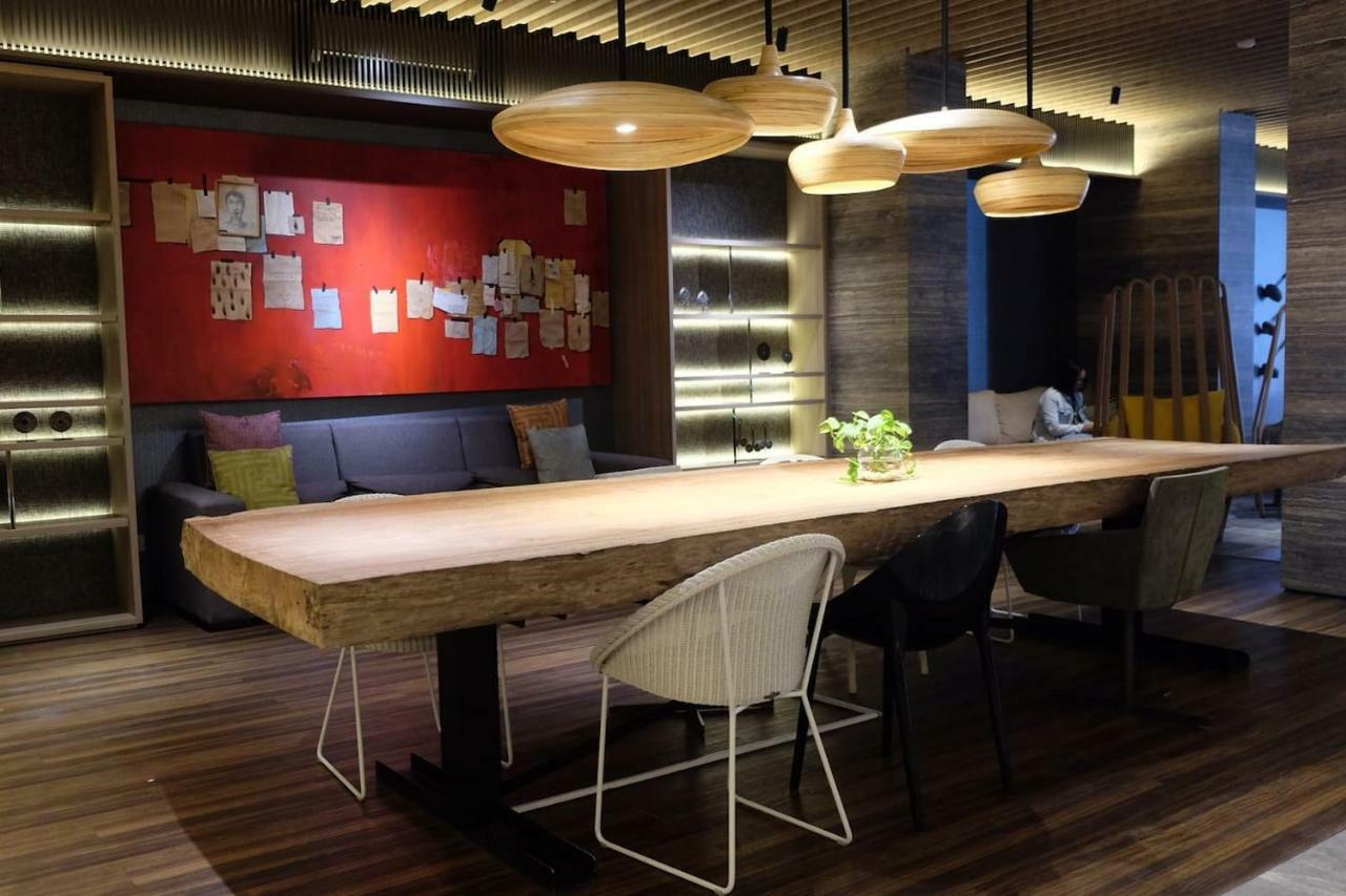 Lavenderbnb 1 At Uttara The Icon Apartment 요그야카르타 외부 사진